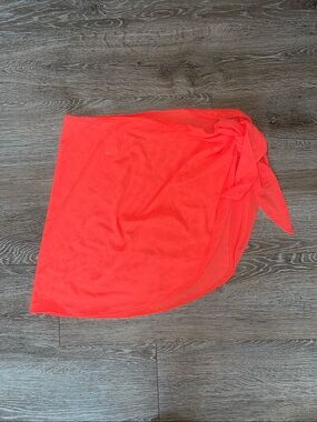Good American Coral Tie-Side Swim Sarong resort wear beach tropical vacation
